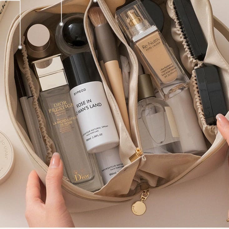 La Grande Trousse de Cosmétique